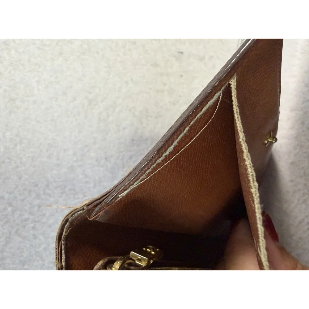 Vintage Louis Vuitton Wallet Portefeuille Monogram Canvas Classic Zipper